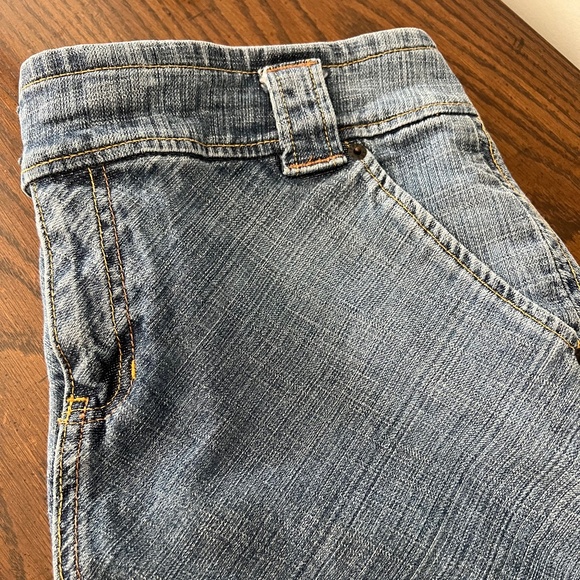 VTG Gap Stonewash Denim Stretch Mini Skirt Sz 8 - Picture 7 of 7